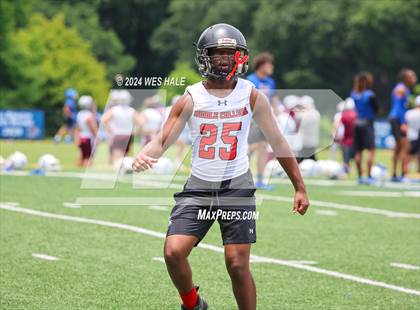 Thumbnail 3 in Senatobia vs Middle College (U of Memphis 7v7) photogallery.