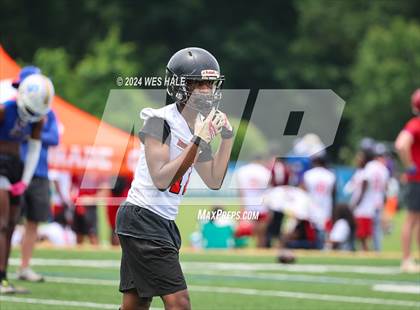 Thumbnail 2 in Senatobia vs Middle College (U of Memphis 7v7) photogallery.