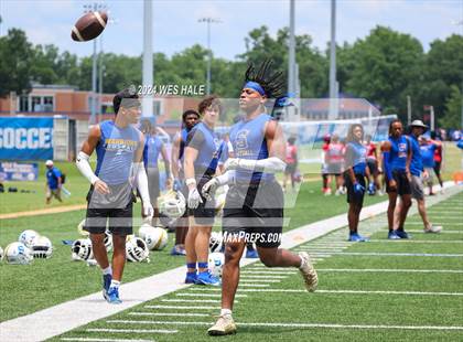 Thumbnail 3 in Senatobia vs Middle College (U of Memphis 7v7) photogallery.