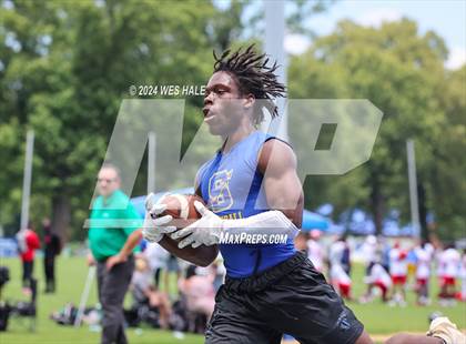 Thumbnail 3 in Senatobia vs Middle College (U of Memphis 7v7) photogallery.