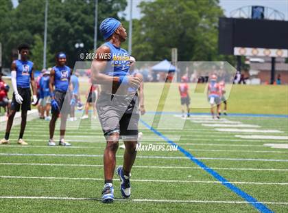 Thumbnail 1 in Senatobia vs Middle College (U of Memphis 7v7) photogallery.