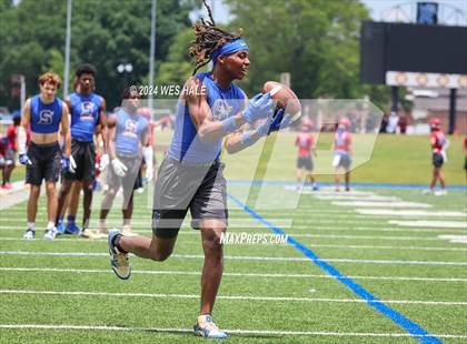 Thumbnail 2 in Senatobia vs Middle College (U of Memphis 7v7) photogallery.