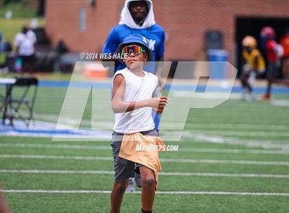 Thumbnail 1 in Senatobia vs Middle College (U of Memphis 7v7) photogallery.