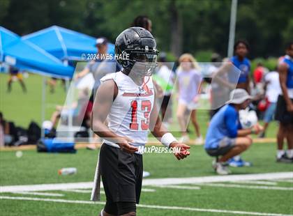 Thumbnail 1 in Senatobia vs Middle College (U of Memphis 7v7) photogallery.