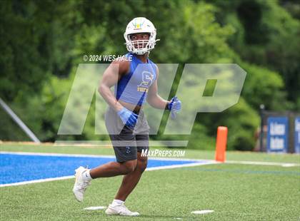 Thumbnail 2 in Senatobia vs Middle College (U of Memphis 7v7) photogallery.