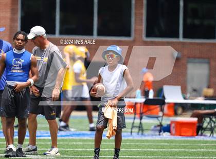 Thumbnail 2 in Senatobia vs Middle College (U of Memphis 7v7) photogallery.