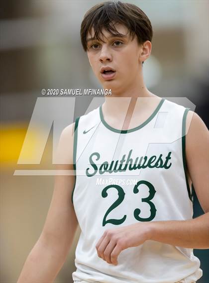 Thumbnail 3 in Creighton Prep @ Lincoln Southwest photogallery.