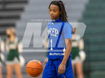 Thumbnail 2 in Creighton Prep @ Lincoln Southwest photogallery.