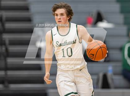 Thumbnail 3 in Creighton Prep @ Lincoln Southwest photogallery.
