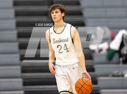 Thumbnail 3 in Creighton Prep @ Lincoln Southwest photogallery.