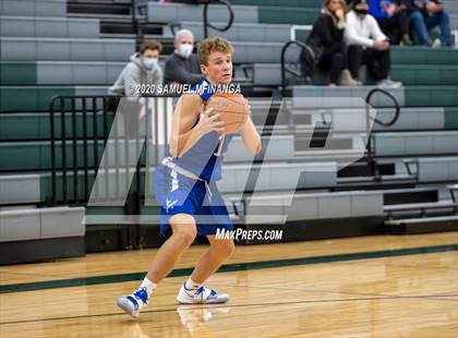 Thumbnail 2 in Creighton Prep @ Lincoln Southwest photogallery.