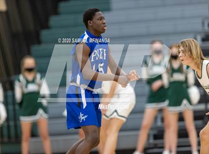 Thumbnail 3 in Creighton Prep @ Lincoln Southwest photogallery.