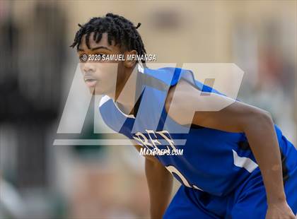 Thumbnail 3 in Creighton Prep @ Lincoln Southwest photogallery.
