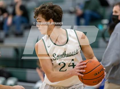 Thumbnail 2 in Creighton Prep @ Lincoln Southwest photogallery.
