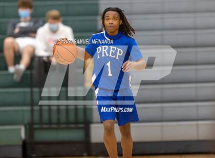 Thumbnail 3 in Creighton Prep @ Lincoln Southwest photogallery.