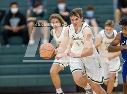 Thumbnail 2 in Creighton Prep @ Lincoln Southwest photogallery.