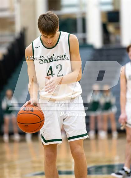 Thumbnail 1 in Creighton Prep @ Lincoln Southwest photogallery.