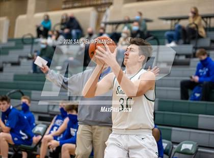 Thumbnail 3 in Creighton Prep @ Lincoln Southwest photogallery.