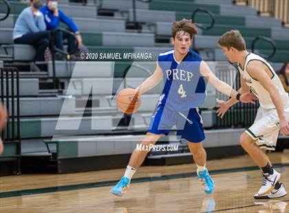 Thumbnail 3 in Creighton Prep @ Lincoln Southwest photogallery.