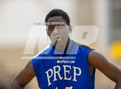Thumbnail 3 in Creighton Prep @ Lincoln Southwest photogallery.