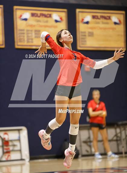 Thumbnail 3 in Elsinore @ Great Oak photogallery.