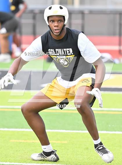 Thumbnail 3 in Bourgade Catholic vs. Goldwater (Goldwater 7 on 7 Tournament) photogallery.