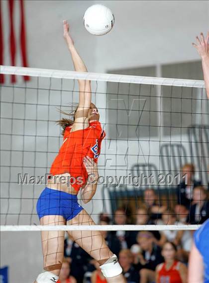 Thumbnail 2 in Riverton vs. Auburn photogallery.