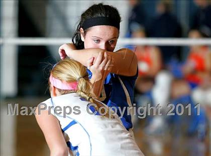 Thumbnail 1 in Riverton vs. Auburn photogallery.