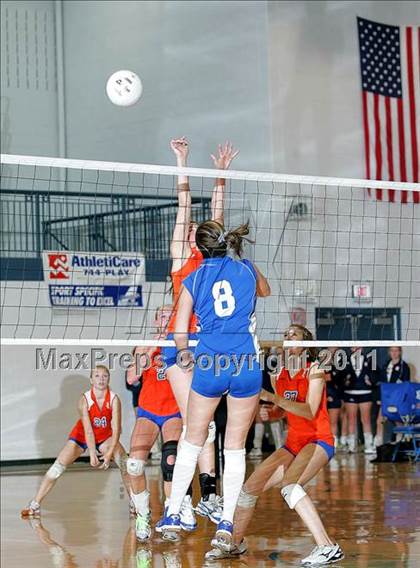 Thumbnail 3 in Riverton vs. Auburn photogallery.