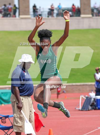 Thumbnail 1 in SCHSL State Track Meet (Girls Field Events) photogallery.