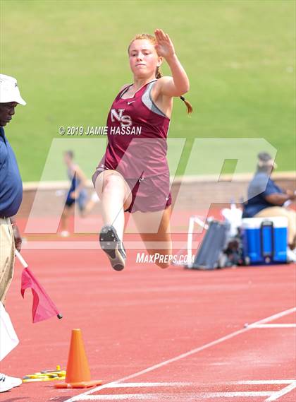 Thumbnail 2 in SCHSL State Track Meet (Girls Field Events) photogallery.