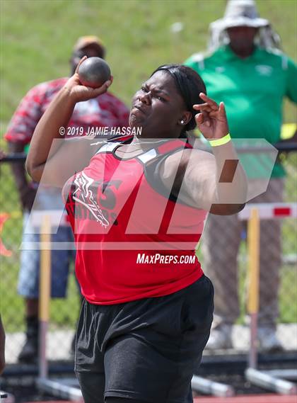 Thumbnail 1 in SCHSL State Track Meet (Girls Field Events) photogallery.