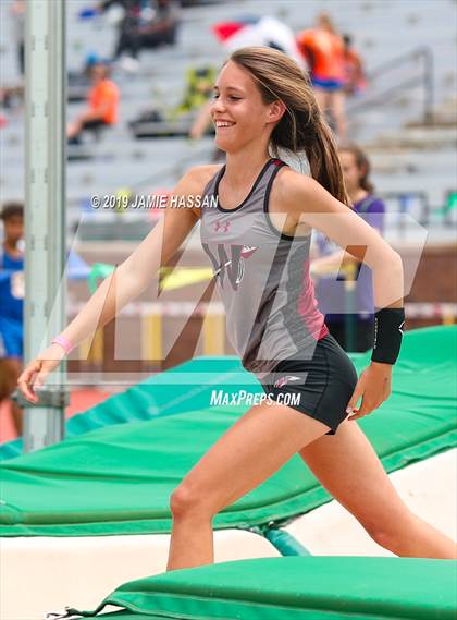 Thumbnail 3 in SCHSL State Track Meet (Girls Field Events) photogallery.
