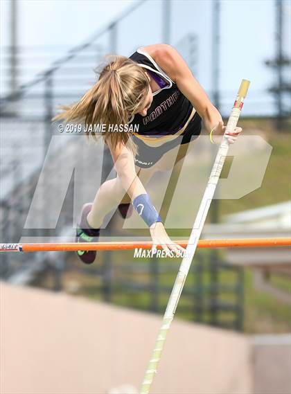 Thumbnail 2 in SCHSL State Track Meet (Girls Field Events) photogallery.