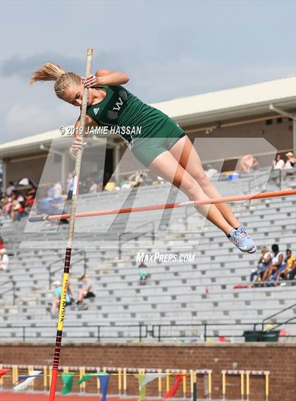 Thumbnail 1 in SCHSL State Track Meet (Girls Field Events) photogallery.