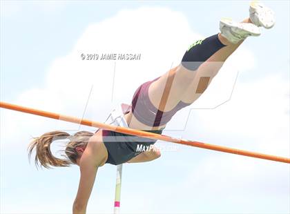 Thumbnail 3 in SCHSL State Track Meet (Girls Field Events) photogallery.