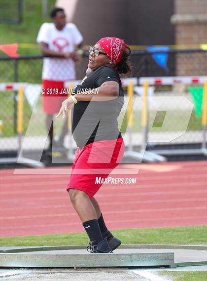 Thumbnail 3 in SCHSL State Track Meet (Girls Field Events) photogallery.