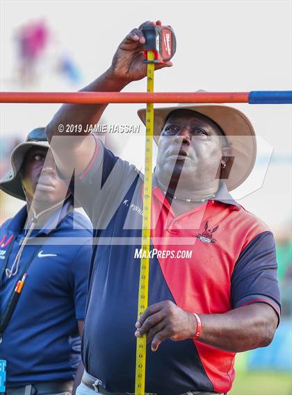 Thumbnail 2 in SCHSL State Track Meet (Girls Field Events) photogallery.