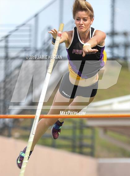Thumbnail 3 in SCHSL State Track Meet (Girls Field Events) photogallery.