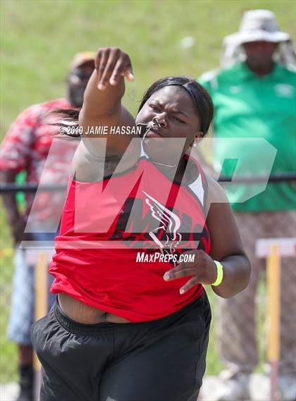 Thumbnail 2 in SCHSL State Track Meet (Girls Field Events) photogallery.
