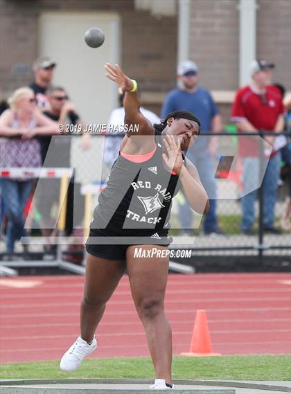 Thumbnail 3 in SCHSL State Track Meet (Girls Field Events) photogallery.