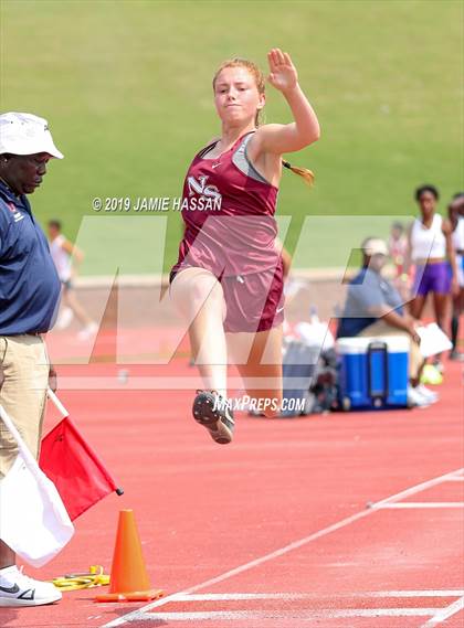 Thumbnail 1 in SCHSL State Track Meet (Girls Field Events) photogallery.