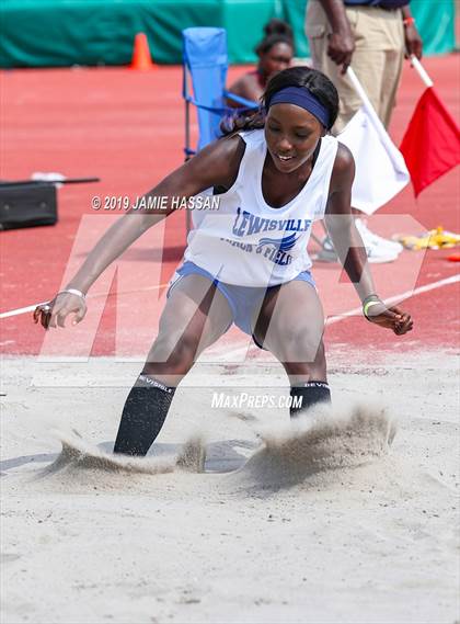 Thumbnail 2 in SCHSL State Track Meet (Girls Field Events) photogallery.