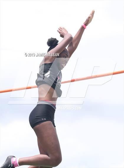 Thumbnail 2 in SCHSL State Track Meet (Girls Field Events) photogallery.