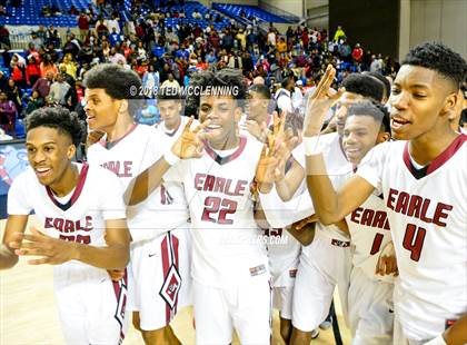 Thumbnail 2 in Earle vs. Marked Tree (AAA 2A Final) photogallery.