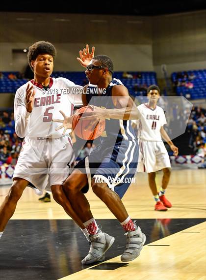 Thumbnail 1 in Earle vs. Marked Tree (AAA 2A Final) photogallery.