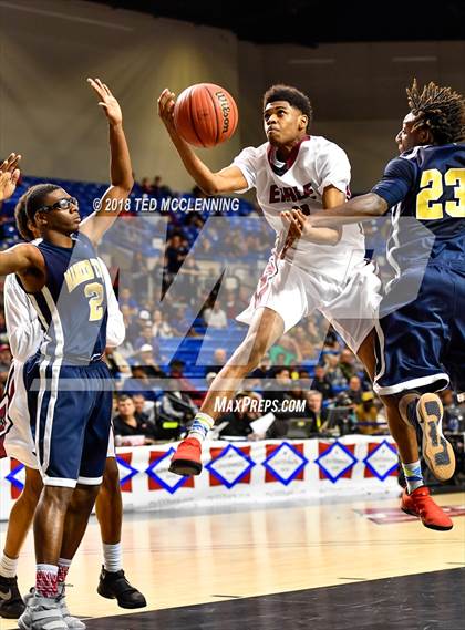 Thumbnail 1 in Earle vs. Marked Tree (AAA 2A Final) photogallery.