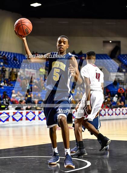 Thumbnail 2 in Earle vs. Marked Tree (AAA 2A Final) photogallery.