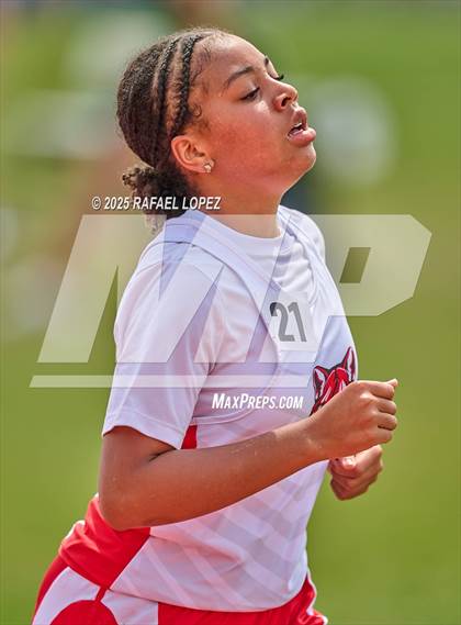 Thumbnail 3 in Northland Christian Relays (800M) photogallery.
