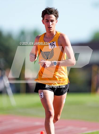 Thumbnail 3 in CHSAA Final 4A  (3200 Meter) photogallery.